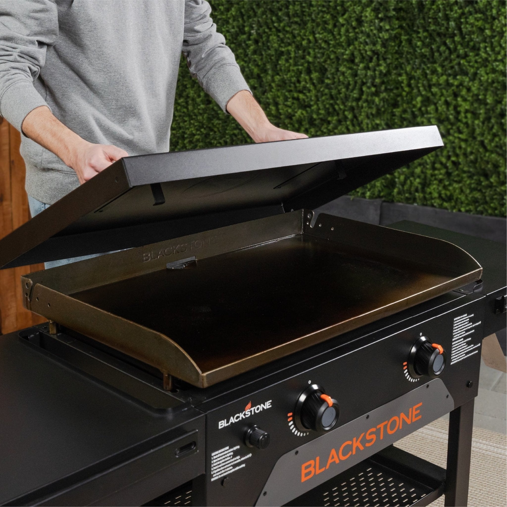 28" Omnivore Griddle W/Hard Cover Bundle