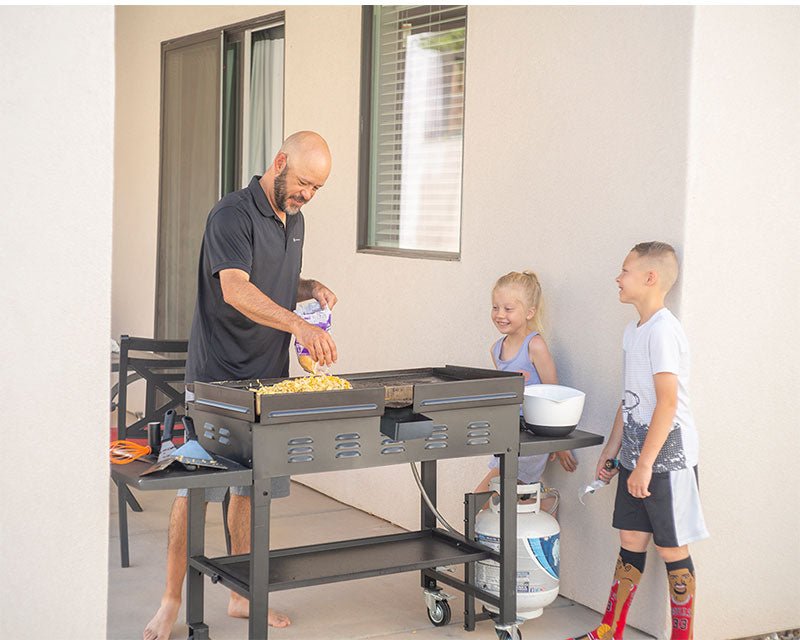 BLACKSTONE 36" GRIDDLE COOKING STATION